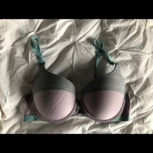 Victoria’s secret bra